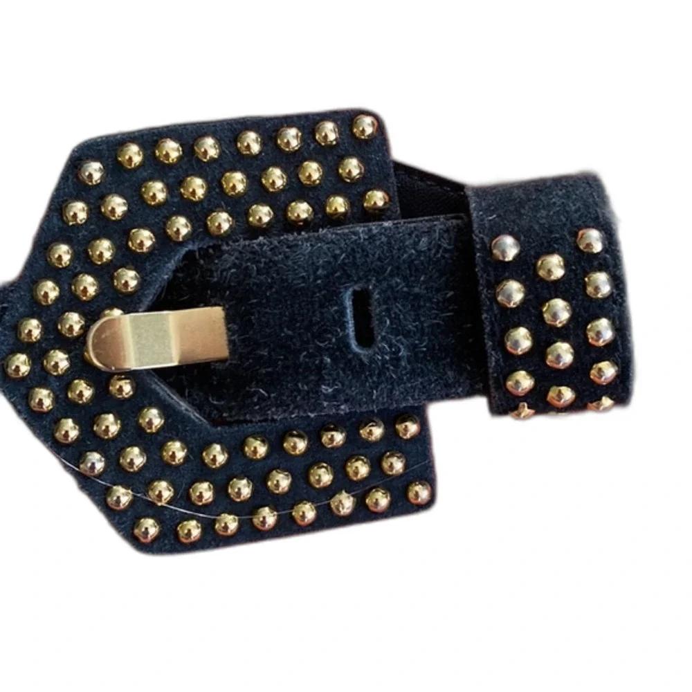 Vintage Milor Leather belt with gold embellishment.